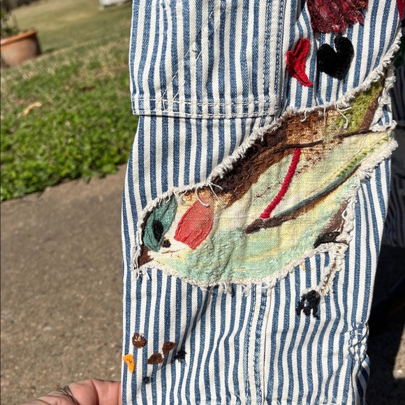 Striped Overalls with Embroidered Patches - Picture 10 of 11